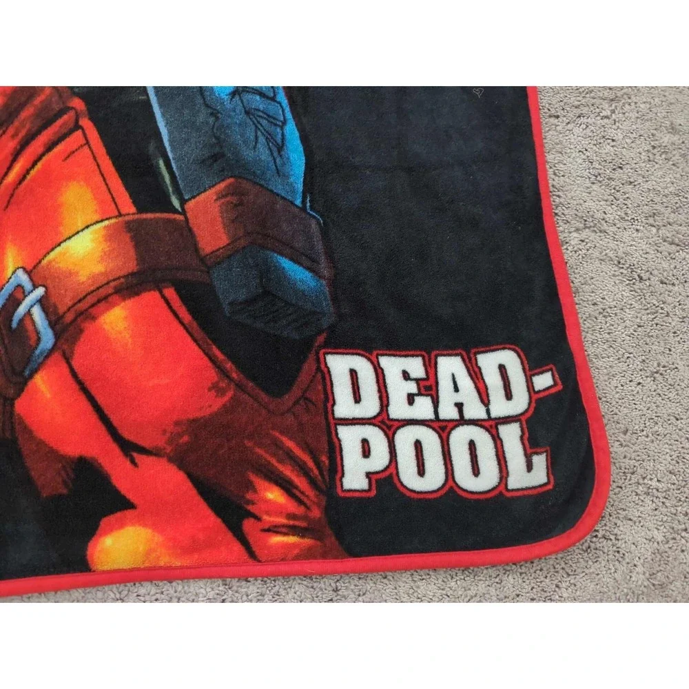 Marvel Deadpool Fleece Throw Blanket‎ 45